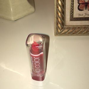 🔥3 for $6..🔥pretty red shade lipstick..LIPC84.Cherry Red..NWOT